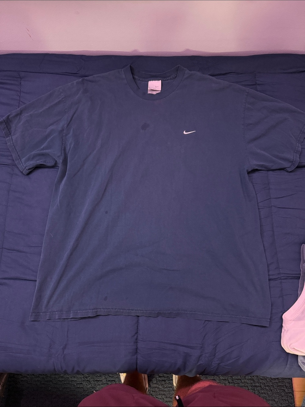Nike Navy Blue Short-Sleeve Crewneck T-Shirt with Small Swoosh